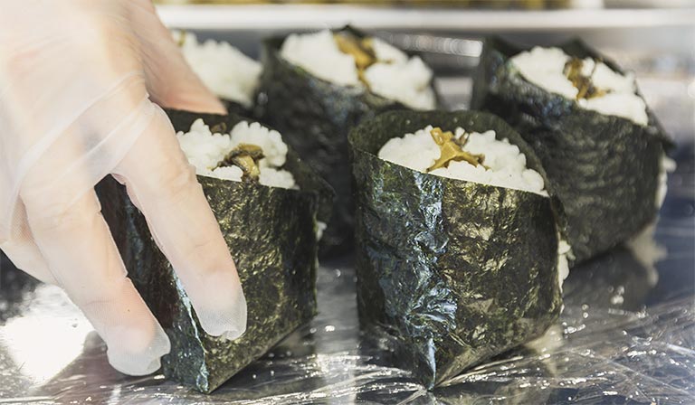 写真：むすび亭の海苔